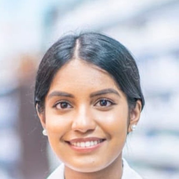 Dr. Meera Kapoor