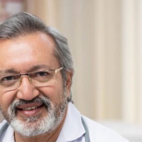 Dr. Varun Chatterjee