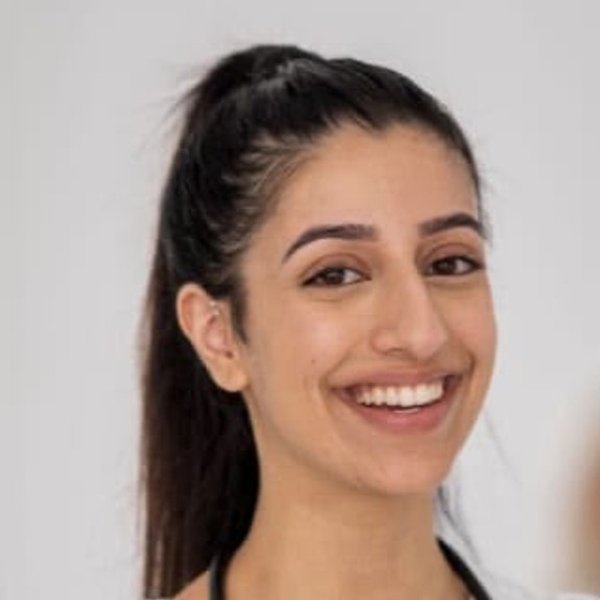 Dr. Kavya Shetty